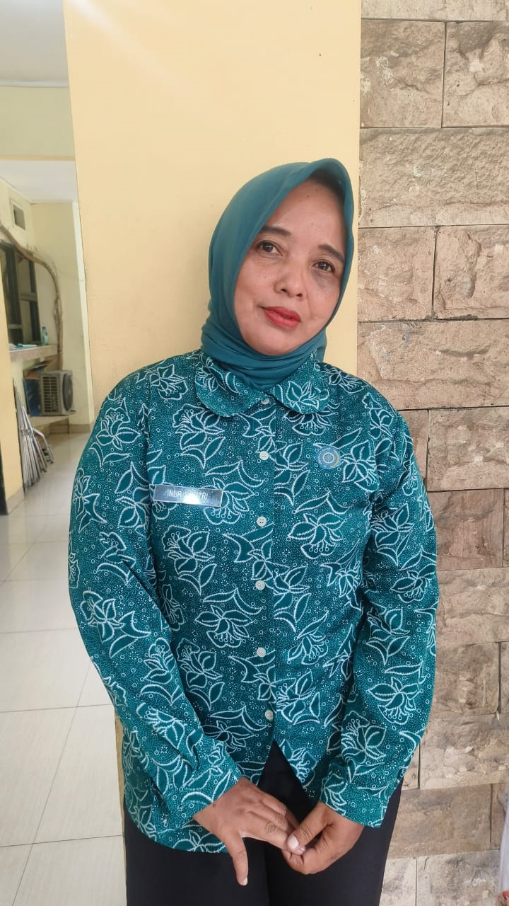 Nur Safitri